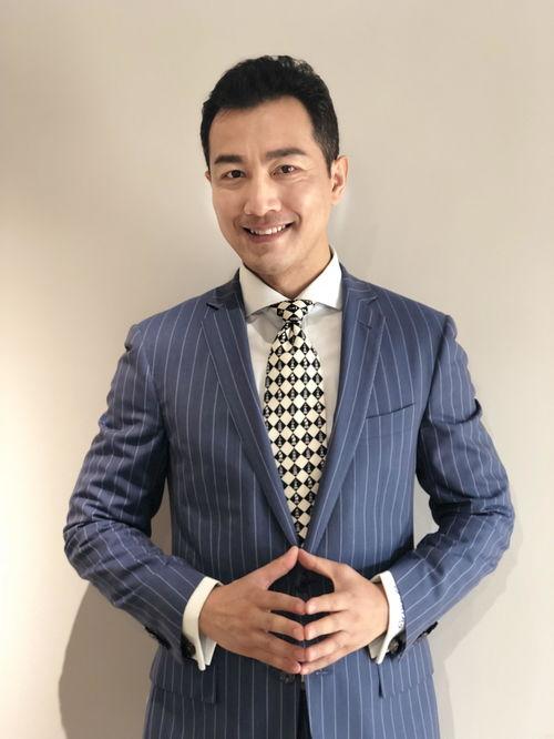 李永健个人资料,才华横溢的艺术家，人生轨迹与成就概览